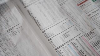 Торговля на биржах Европы разнонаправленна во вторник