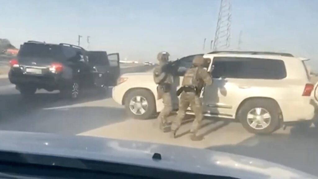Видео, как КНБ и МВД провели спецоперацию сразу в трех городах и задержали 20 человек