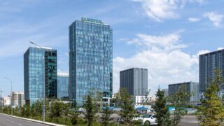 За 2022 год Halyk Bank выплатил в качестве вознаграждений и зарплат почти 3 млрд тенге