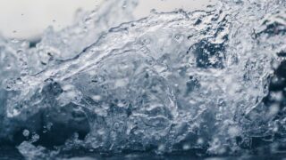 За ночь было откачано более шести тысяч кубометров воды с подтопленной улицы в Павлодаре