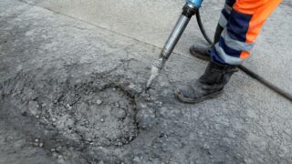 Дорожные ремонтные работы в Алматы планируют завершить до конца сентября