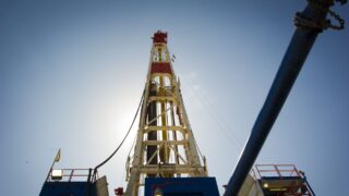 Число нефтегазовых буровых установок в США сократилось в августе
