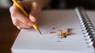 Дети из Риддера просят президента сохранить их школу