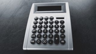 Какие регионы Казахстана приняли решение о снижении ставок розничного налога