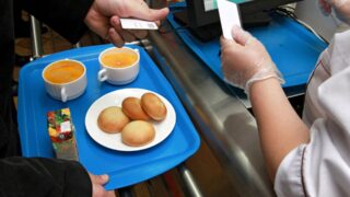 Массовое отравление детей в Караганде вызывает серьезные вопросы о халатности сотрудников