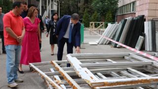 Министр предлагает размещать часть студентов в отелях и хостелах из-за нехватки мест в общежитиях