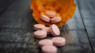 Производство фармпрепаратов в Казахстане сократилось на 36%