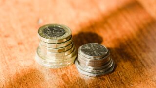 Рост британского фунта на основе данных о рынке труда