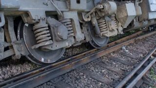 В Актюбинской области с рельсов сошло несколько грузовых вагонов