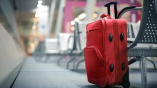 Возможность объединения веса багажа при авиаперелётах изучается в Минтрансе