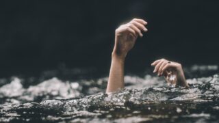 Спасатели в Акмолинской области посмертно наградили 14-летнего мальчика