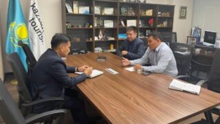 Статус кандаса и карту «Ата жолы» можно получить через приложение «eQonaq – Kutty Meken»