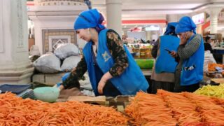 Таджикистан планирует открыть торговые представительства в Казахстане и других странах