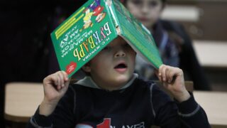 В Акомлинской области ликвидировано трехсменное обучение в школах