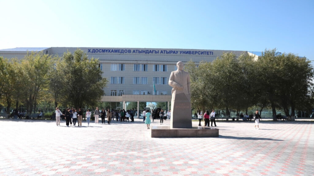 Фото: Facebook / Atyrau university official