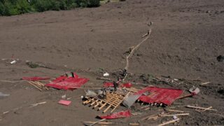 В Грузии 17 человек  погибли из-за сошедшего оползня