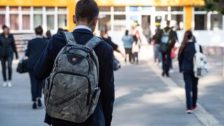 В Минпросвещения пояснили, вернутся ли казахстанские школы к шестидневке