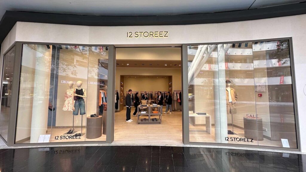 Фото: 12 STOREEZ