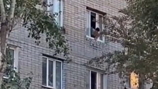 Студентка выпала из окна общежития Назарбаев Университета в Астане