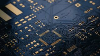 Американский законодатели призывают прекратить экспорт Huawei и SMIC после прорыва в производстве микросхем