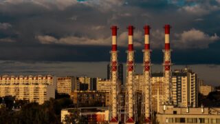 Безработица в России остается на историческом минимуме второй месяц подряд — 3% в августе 2023 года