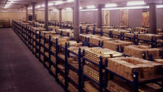 Цены на золото возросли, ожидая данные США о инфляции