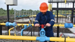 Два фактора, приводящие к росту цен на нефть