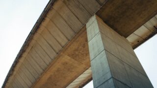 Филиал АО «НК «КазАвтоЖол» заключил крупную сделку без проведения тендера