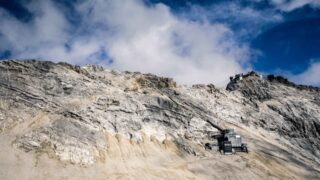 Гвинея ввела ограничения на вывод экспортной выручки горнодобывающих компаний