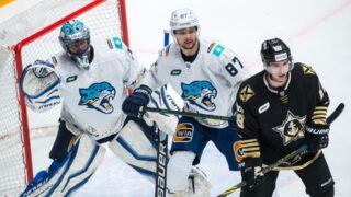 ХК «Барыс» потерпел поражение от «Адмиралу»