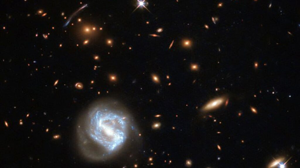 Фото: ESA/Hubble & NASA