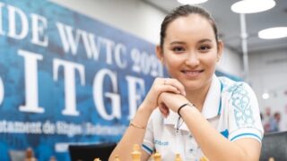 На Азиаде-2023 Абдумалик и Асаубаева начали с побед