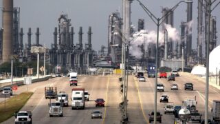 Ожидается снижение коммерческих запасов нефти в США на отчетной неделе