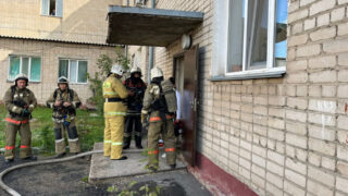 Пожар в поликлинике Петропавловска: эвакуированы 60 медиков