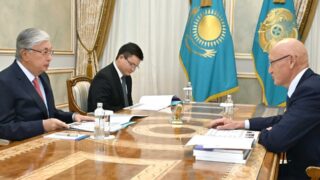 Президенту Казахстана Касым-Жомарту Токаеву доложили о деятельности фонда «Қазақстан халқына»