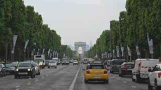 Продажа бензина в убыток начнется во Франции в декабре