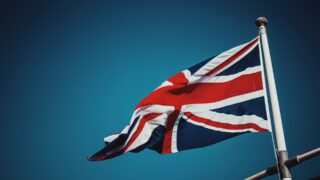 Промышленное производство в Британии снизилось в июле ниже ожидаемого уровня