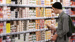 Сокращение расходов населения на свежие продукты отмечено в Германии
