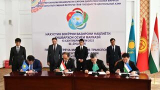 В ЦА достигнуто соглашение об укреплении связей в наземном транспорте