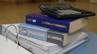 В Казахстане 15 сентября заканчивается срок подачи декларации о доходах