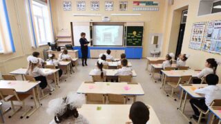 В Казахстане профессиональный праздник педагогов впервые отметят 5 октября