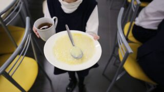 В Ташкентской области 18 детей госпитализированы после массового отравления