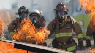 Во время пожара в Таразе эвакуированы 30 человек