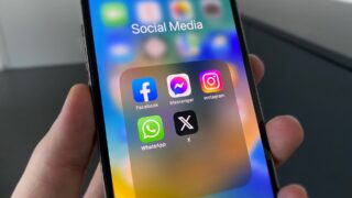 WhatsApp позволит создавать собственные стикеры с помощью искусственного интеллекта