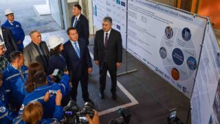 Алихан Смаилов посетил один из крупнейших маслозаводов Казахстана и Центральной Азии