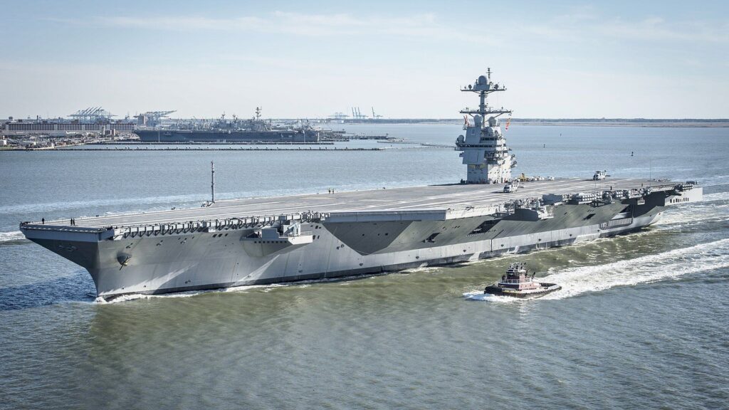 Фото: © Фото : U.S. Navy / Mass Communication Specialist 2nd Class Ridge Leoni
Американский авианосец CVN-78 Gerald R. Ford