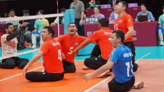 Азиатские параигры: Казахстан завоевал серебро по волейболу сидя