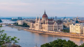 Глава евродипломатии: Венгрия свободна выбирать — быть членом ЕС или нет