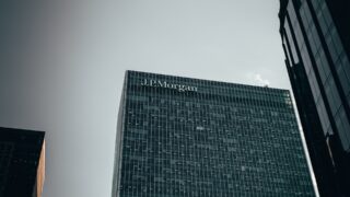 Глава JPMorgan предупредил инвесторов о наступлении рискового периода