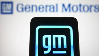 GM отказывается от прогноза на 2023 год в связи с ростом расходов на забастовку в UAW